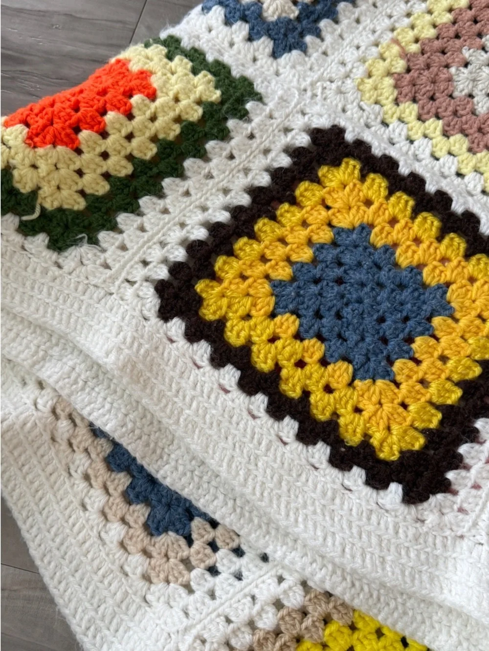 Granny Square Crochet Blanket Vintage Grandma Style Cozy Multicolor Throw 56x74